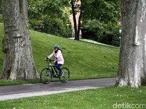 Kenapa Sepeda Listrik Dilarang di Jalan Raya? Begini Alasannya