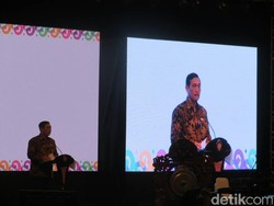 Luhut: Direktur IMF Puji Jokowi Karena Ekonomi RI Bagus