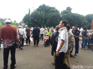 Aksi 55 Selesai, Massa Mulai Tinggalkan Masjid Istiqlal