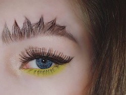 Foto: 11 Bentuk Alis Unik dan Aneh yang Viral di Instagram