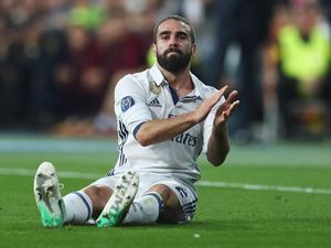 Mirip Serangan Jantung, Ini Bedanya Infeksi Perikardium yang Menyerang Dani Carvajal