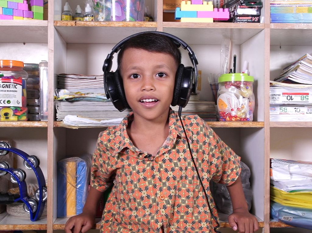 Lagu-lagu Anak 90-an yang Masih Terngiang sampai Sekarang Lagu-lagu Anak 90-an yang Masih Terngiang sampai Sekarang