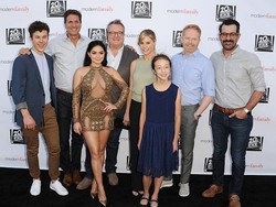 Foto: Ketika Ariel Winter Salah Kostum karena Pakai Baju Terlalu Seksi