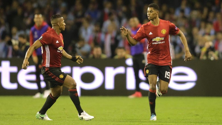 Rahasia di Balik Tendangan Bebas Maut Rashford Rahasia di Balik Tendangan Bebas Maut Rashford