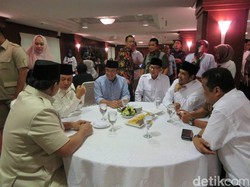 Anies-Sandi Gelar Pidato Kebangsaan di Kawasan Kota Tua