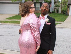 Viral, Aksi Romantis Pria yang Kekasihnya Dibully Netizen karena Gemuk