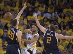 Warriors Kini Unggul 2-0 atas Jazz