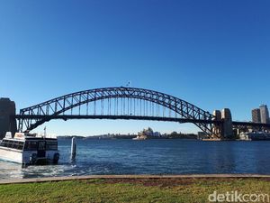 Melihat Keindahan Sydney di Layar Surat Kecil untuk Tuhan