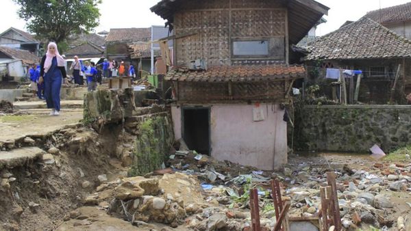 Sisa-sisa Banjir Bandang di Ciwidey Bandung
