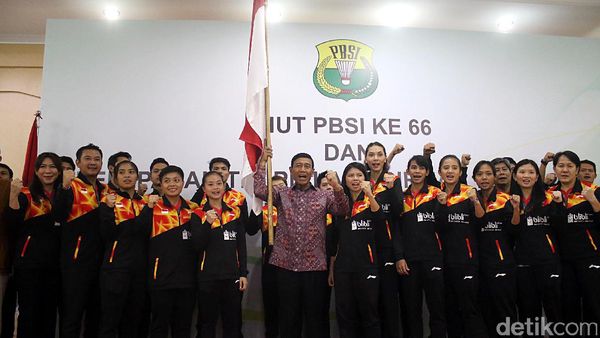 Wiranto Hadiri Perayaan HUT PBSI ke-66