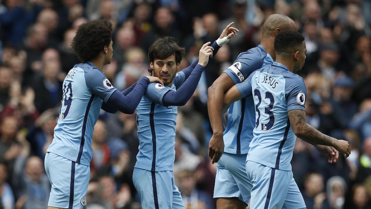 David Silva merayakan gol yang dia buat ke gawang Palace (Foto: Reuters / Andrew Yates)