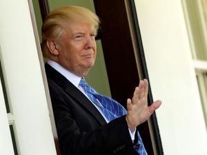 Beda Sikap, Trump Dukung Arab Cs untuk Isolasi Qatar Beda Sikap, Trump Dukung Arab Cs untuk Isolasi Qatar