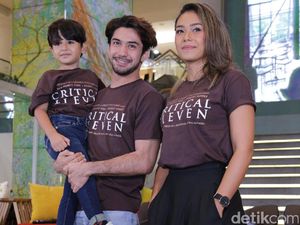 Soal Tantangan Main Critical Eleven, Ini Jawaban Reza Rahadian Soal Tantangan Main Critical Eleven, Ini Jawaban Reza Rahadian