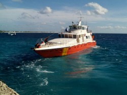 Tim SAR Bantu Cari 3 Penumpang Kapal Tenggelam di Rote Ndao