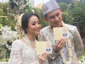 Terserang Tenosinovitis, Rinni Wulandari Sulit Beraktivitas Terserang Tenosinovitis, Rinni Wulandari Sulit Beraktivitas