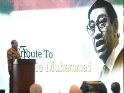 Para Tokoh Mengenang Kembali Kiprah Mr Clean Marie Muhammad