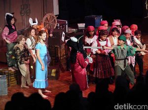 Teater Musikal Peter Pan JR