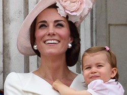 5 Tanda Puteri Charlotte Lebih Mirip Ratu Elizabeth Daripada Kate Middleton