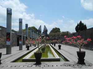 Makam Bung Karno di Blitar: Sejarah, Aktivitas, Lokasi, dan Harga Tiket Makam Bung Karno di Blitar: Sejarah, Aktivitas, Lokasi, dan Harga Tiket