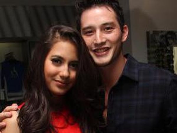 Potret Kekompakan Pevita Pearce dan Mike Lewis
