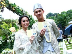 Sedang Hamil, Rinni Wulandari Terserang Tenosinovitis