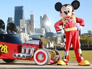 Lucunya Mobil Buat Mickey Mouse