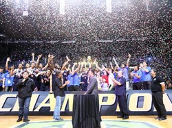 Tonton Final IBL, Menpora Sebut Basket Sudah Jadi Industri yang Sehat