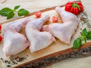 Daging Ayam dan Ancaman Resistensi Antimikroba