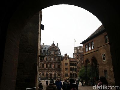 Pesona Kastil Heidelberg Jerman