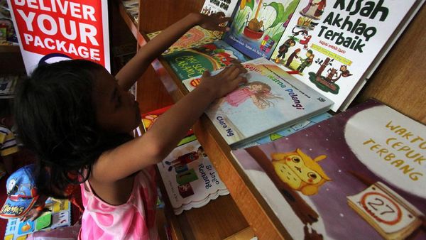 Donasi Buku untuk Mendukung Minat Baca