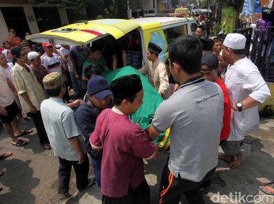 Jenazah 1 Keluarga Korban Kebakaran Siap Dimakamkan