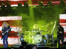 Megadeth Sempurna Tutup Hammersonic 2017