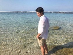 Unggah Foto Usai Ibadah, El Rumi Bikin Kagum