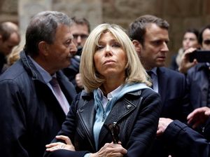 Brigitte Trogneux, Nenek 64 Tahun yang Jadi Ibu Negara Prancis Brigitte Trogneux, Nenek 64 Tahun yang Jadi Ibu Negara Prancis