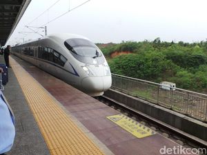 Kereta Tidur Berkecepatan Tinggi Diluncurkan di Hongkong-Beijing-Shanghai Kereta Tidur Berkecepatan Tinggi Diluncurkan di Hongkong-Beijing-Shanghai