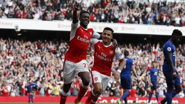 Arsenal Kalahkan MU 2-0 di Emirates Stadium