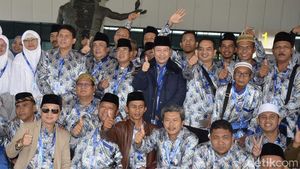 Pengurus PPP Umroh Bersama