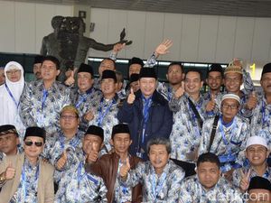 Pengurus PPP Umroh Bersama