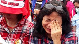 Tangis Pecah Saat Ahok Divonis 2 Tahun