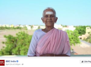 Hebat! Usia 98 Tahun, Nenek Ini Masih Jadi Instruktur Yoga
