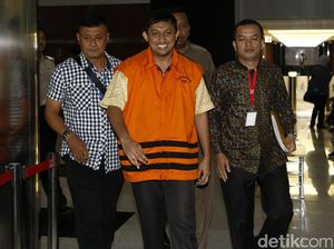 Fahd A Rafiq akan Buka-bukaan soal Korupsi Alquran di Sidang Fahd A Rafiq akan Buka-bukaan soal Korupsi Alquran di Sidang