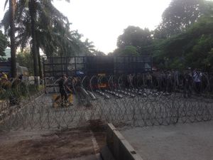 Jelang Sidang Vonis Ahok, Kawat Berduri Sudah Dipasang