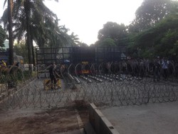 Jelang Sidang Vonis Ahok, Kawat Berduri Sudah Dipasang