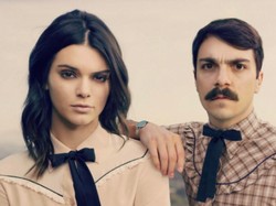 Foto Topless yang Jadi Sejarah Penting Photoshop