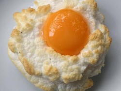 Selamat Pagi! Ini Cloud Eggs yang Sedang Jadi Tren Sarapan Netizen
