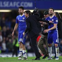 Fabregas dan Chelsea yang Sama-Sama Pantang Menyerah