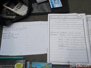 Polisi Periksa Pemilik Tas Berisi Buku Jihad di Bintaro Plaza