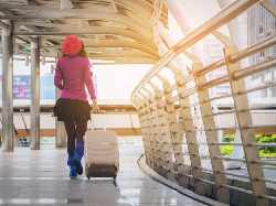 BPS Mencatat Wisman Rusia Paling Banyak Berkunjung ke Indonesia