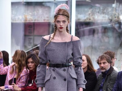 Foto: 30 Koleksi Busana Prada Cruise 2018