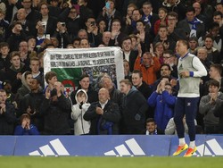 Jauh-jauh Datang dari Aljazair untuk Berterima Kasih kepada Terry